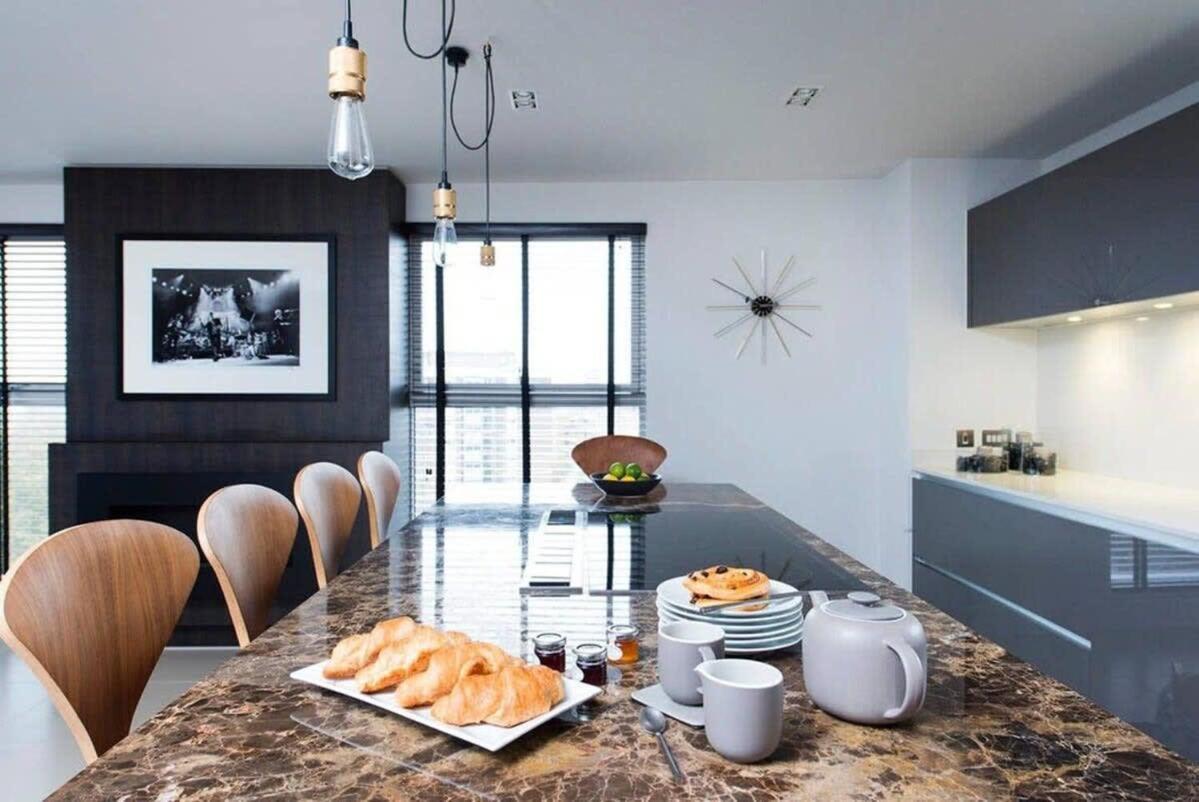 Penthouse Apartment In The Heart Of ลอนดอน ภายนอก รูปภาพ